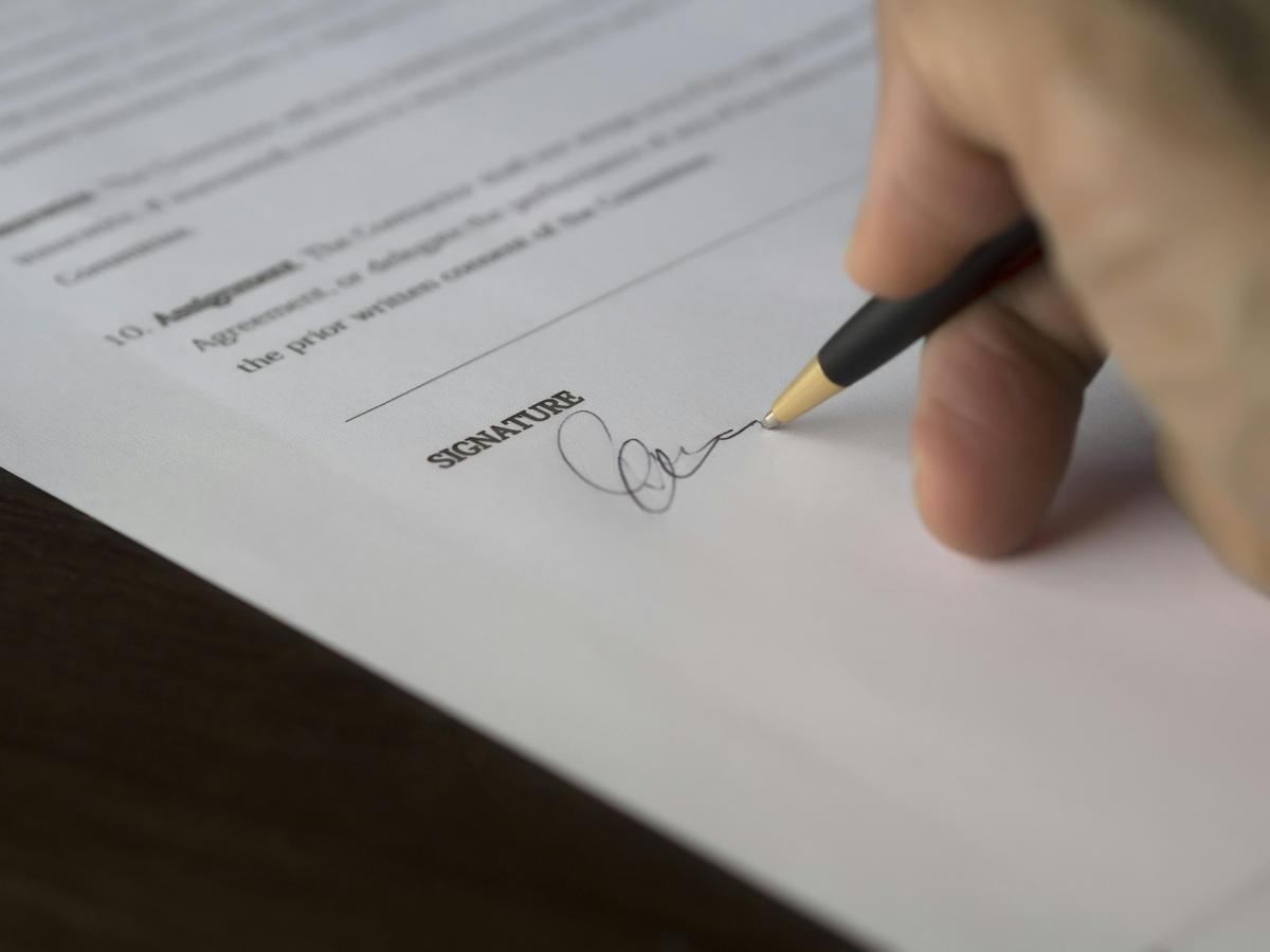 Board resolution allowing a company owner to open a bank account